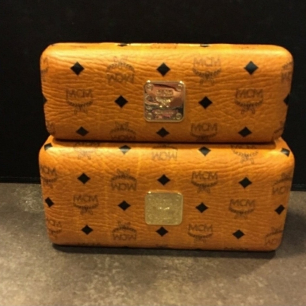 MCM Case Set